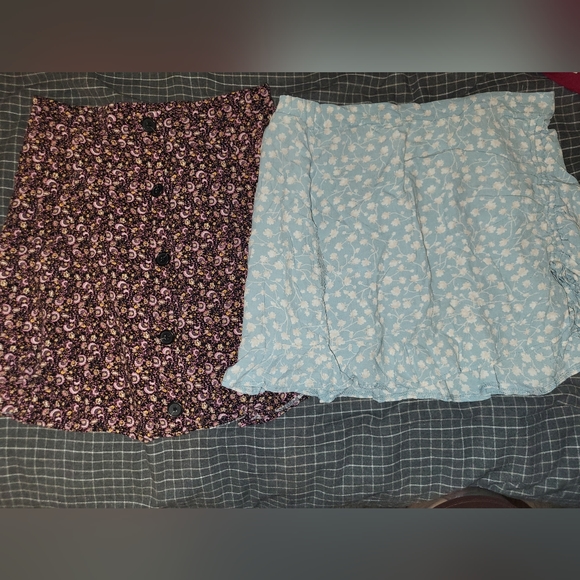 2 skirts euc - Picture 1 of 3